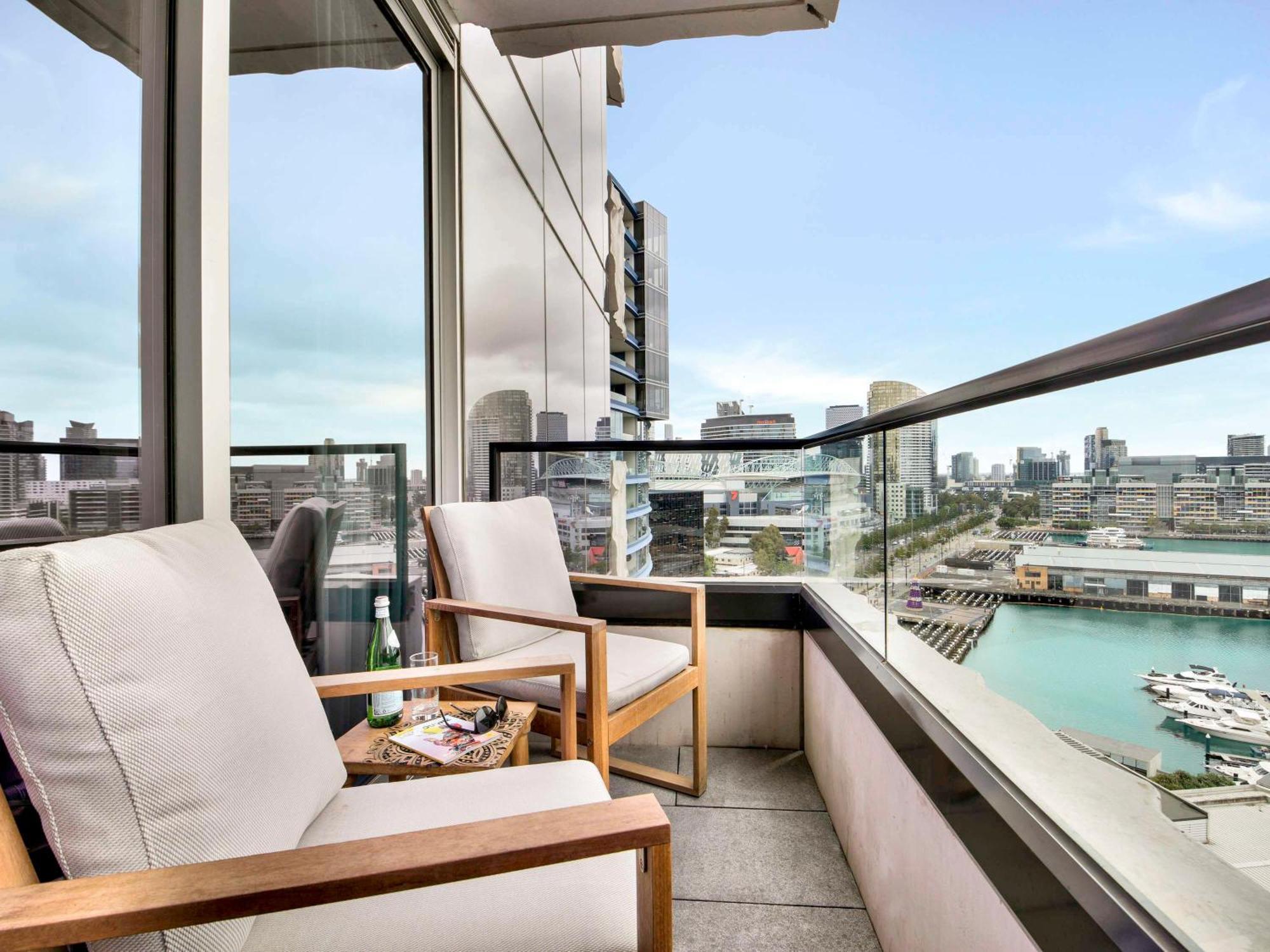 The Sebel Residences Melbourne Docklands Exterior foto